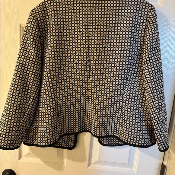 Anne Klein Black and White Patterned Blazer - Picture 6 of 7